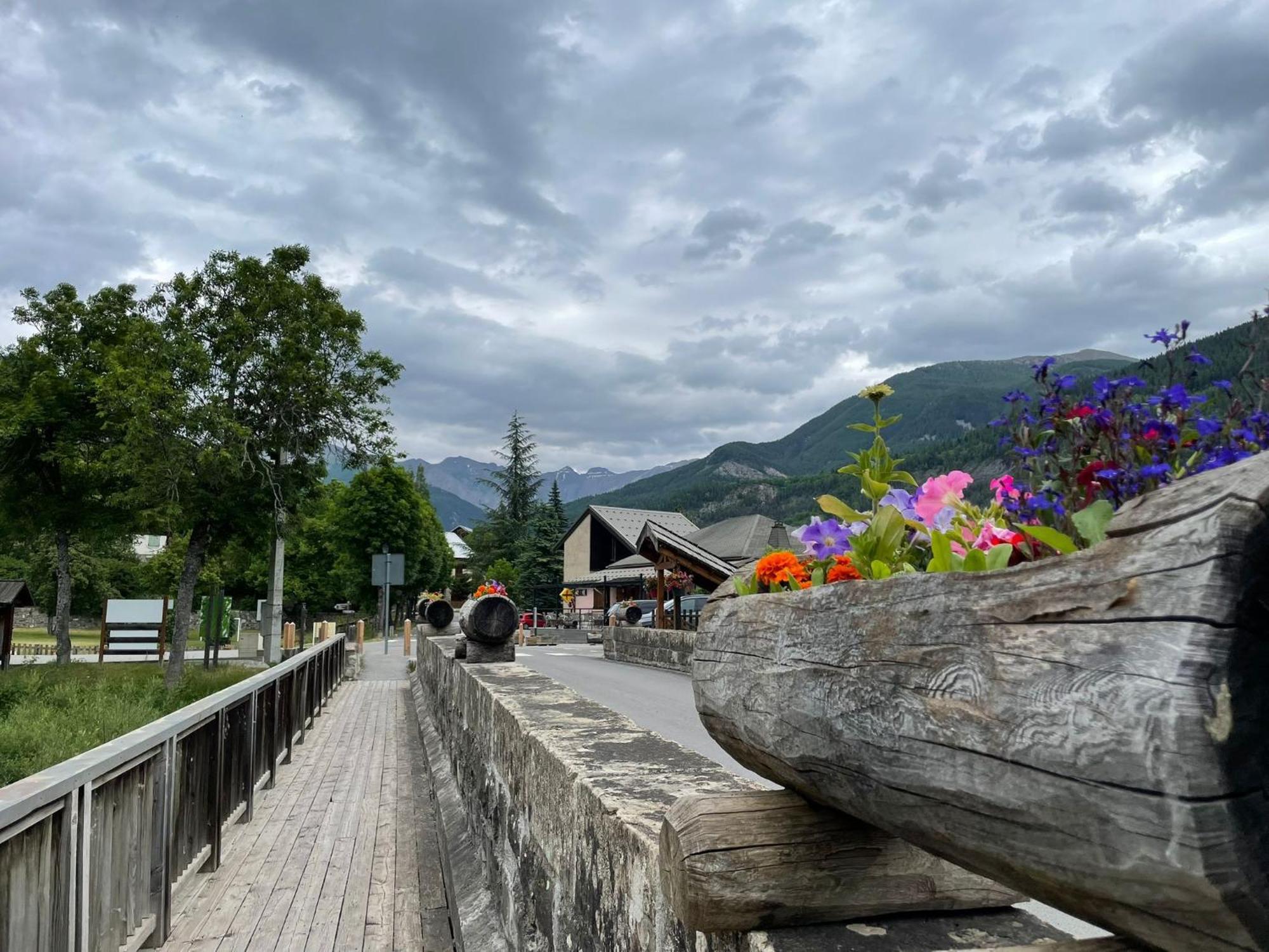 Chalet Le Chevreuil Villars-Colmars Exterior foto